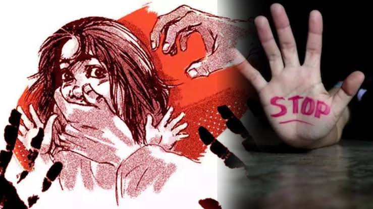 ஐடி நிறுவன ஊழியர்கள் மத்தியில் அதிர்ச்சி – பெண் அதிகாரி பாலியல் வன்கொடுமை