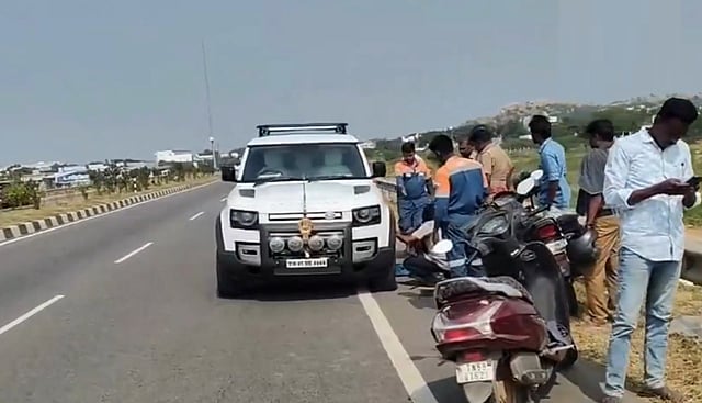 முதல்வர் கார் விபத்து : சாதுரியமாக செயல்பட்ட ஓட்டுநர்